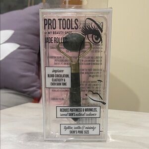 New! Genuine Green Jade Roller